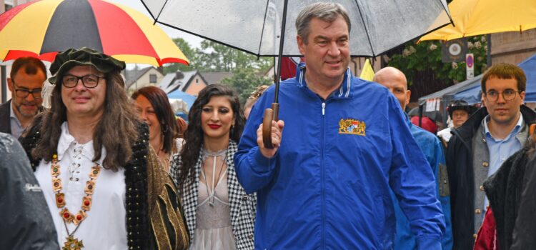 Ministerpräsident Markus Söder auf dem Zeidlermarkt